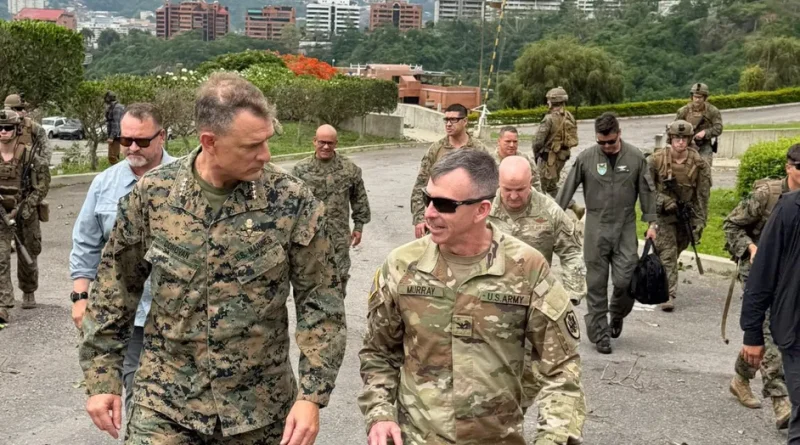 El presidente del Estado Mayor Conjunto, Dan Caine https://www.milenio.com/internacional/caine-visita-caracas-abordar-temas-cooperacion-seguridad en Venezuela